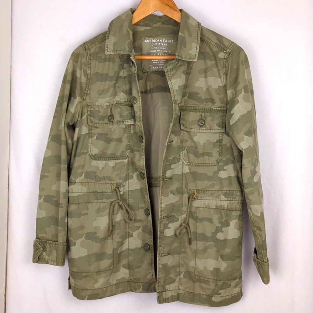 AMERICAN EAGLE Women's Green Camo Boyfriend Utility Jacket XS